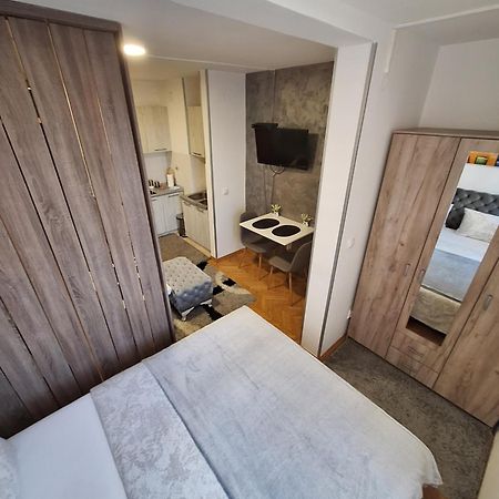 Dado Apartman Apartment Kraljevo Exterior photo